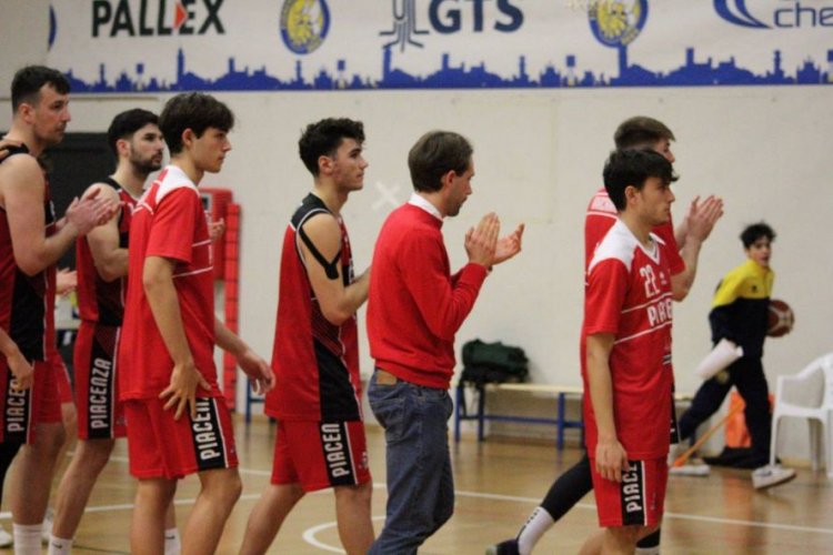 Fiorenzuola Bees-Bakery Piacenza 77-65
