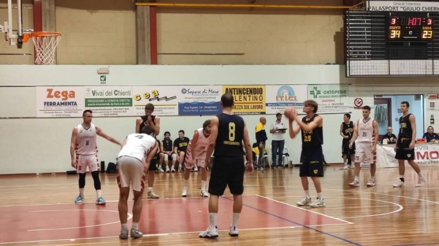Basket Tolentino - Sutor Montegranaro 67-73
