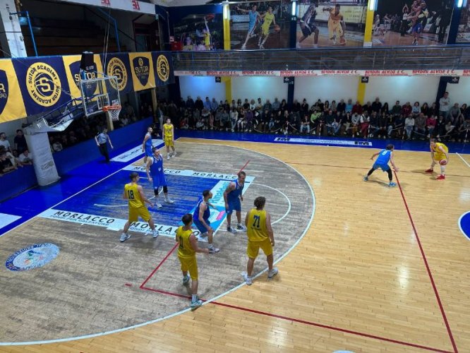Sutor Basket Montegranaro  - Il derby si colora di gialloblu