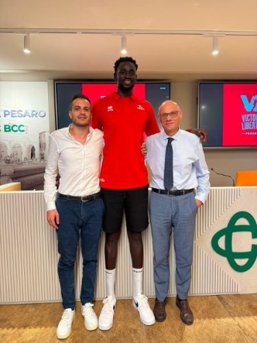 Andrea Dut Biar Mabor a Pesaro con spirito di sacrificio