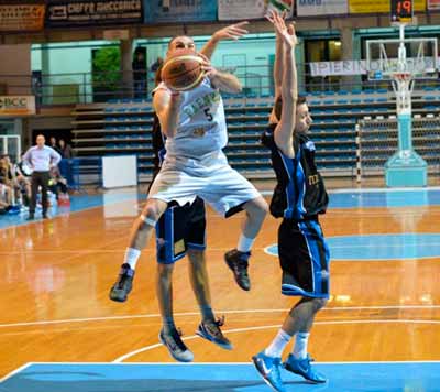 Raggisolaris vs Rebasket 74-59