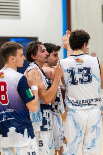 Pallacanestro Emil  Gas Scandiano - Virtus Medicina 68-83