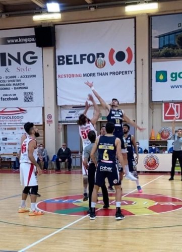 Basket, Serie B: Pallacanestro Senigallia cala il poker