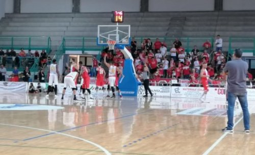 Tramec Cento : Prima vittoria stagionale per gli uomini di coach Mecacci.