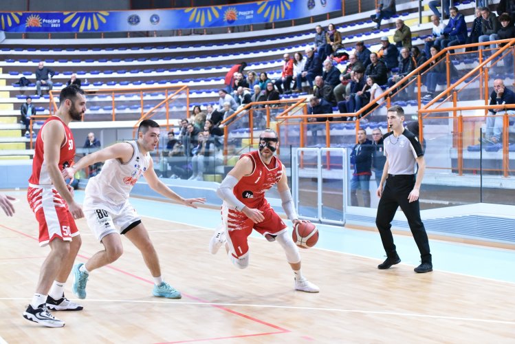 Amatori Pescara-Halley Matelica 57-62