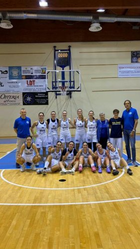 Feba Civitanova Marche - Olimpia Pesaro  75-36 (26-14, 11-11, 22-7, 16-4)