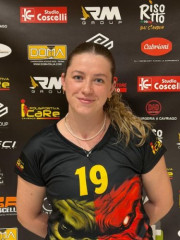 Pallavolo serie B2 femminile, Lisa Sazzi palleggerà per la Polisportiva ICaRe