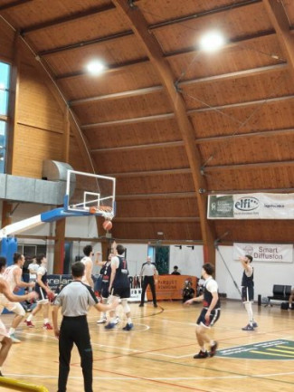 Bask�rs Forlimpopoli   65 - 72   Svila Sicoma Perugia