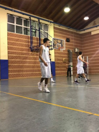 La Pallacanestro Scandiano ufficializza due suoi giovani in doppio tesserameto alla Pol. Iwons Basket