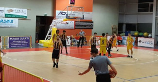 Promozione Girone E :  Pall. C.S.P.T 2010-Intech Basket Giallonero 60-46