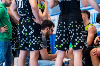 Raggisolaris Academy Faenza  77    Vis Basket Persiceto 80  (12-23; 34-48; 56-60)