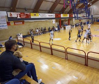 Ferrara Basket 2018  vs Fulgor Basket Fidenza Foppiani   70  60