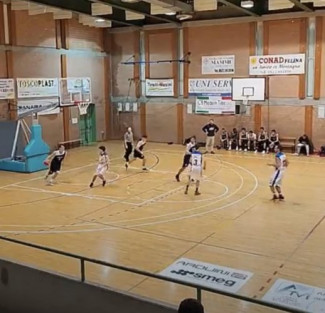 L.G. Competition Castelnovo - Basket  Jolly Reggio Emilia  73 - 78