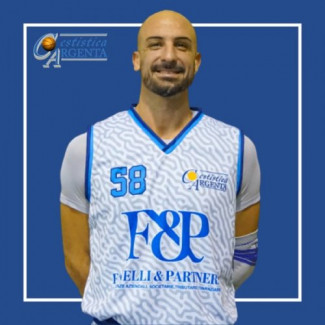 Simone Cortesi,  giocher per la Cestistica  Argenta  anche nella stagione 2023/24