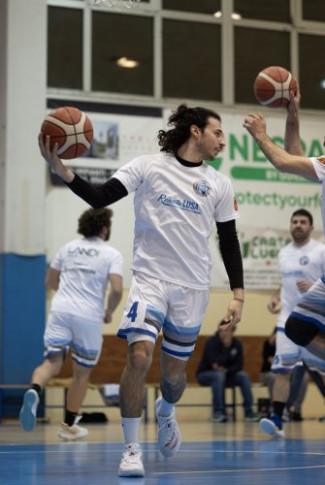 Lusa Basket Massa  -Artusiana Basket Forlimpopoli  77-70 (16-18; 37-43; 62-53; 77-70)