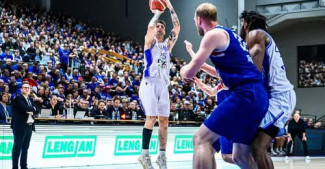 Islanda-Italia 83-102 (25-27, 21-31, 16-26, 21-18)