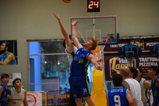 Vifermeca Olimpia Castello - Cestistica Argenta 78-57