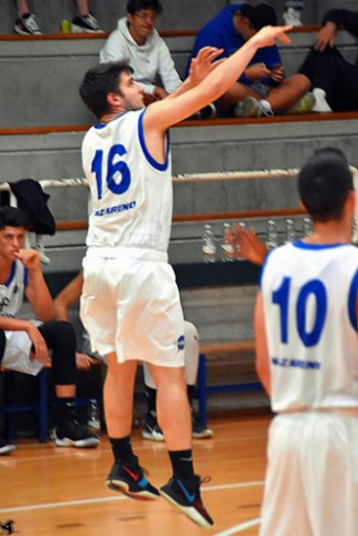 Scuola Basket  Ferrara  vs  Nazareno  Carpi  64-46 (14-15, 29-27, 45-30)