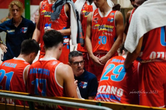 I New Flying Balls Logimatic Ozzano  cadono all&#8217;esordio: Taranto vince 80-64