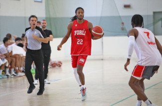 Pallacanestro 2.015 Unieuro Forl - Benedetto XIV Sella Cento 76- 70 (19-12; 16-23; 17-22; 24-13)