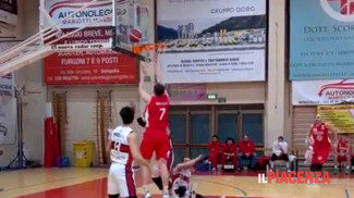 Pallacanestro Senigallia vs Bakery Piacenza 73-69