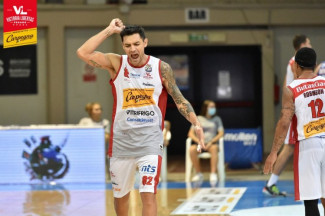 Carpegna Prosciutto Basket Pesaro : Tampone rapido negativo per il gruppo squadra