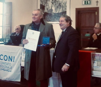 Il presidente dell’Assigeco Piacenza Curioni premiato con la stella di bronzo al merito sportivo