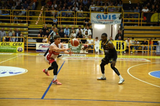 RivieraBanca Basket Rimini-Unieuro Forl, la vigilia di Mauro Zambelli e Davide Meluzzi