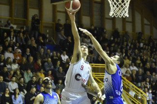 Halley Matelica  vs Janus Basket Ristopro Fabriano  82-85