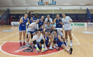 Pallacanestro Vigarano - Halley Thunder Matelica = 72-75