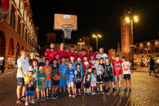 Pallacanestro 2.015 Unieuro Forl | Grande successo per l'iniziativa "PF in Centro"