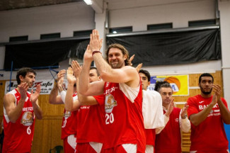 La Bakery Basket Piacenza  festeggia la sesta vittoria: il derby si colora di Biancorosso