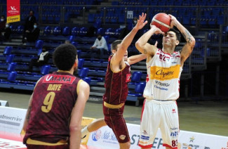 Carpegna Prosciutto Basket Pesaro - Umana Reyer Venezia: 65-78