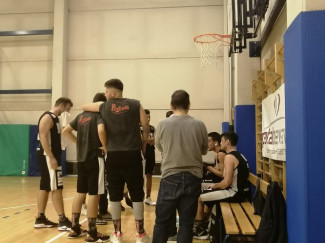 Pre-partita : BasketReggio - Pizzoli Veni Basket.