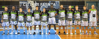 La Raggisolaris Rekico Faenza  brinda all&#8217;esordio in campionato con una vittoria