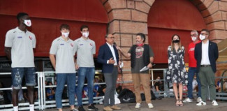 La Pallacanestro Forlì 2.015 : - Lo sport fa centro -