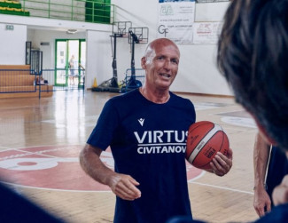 Virtus Basket Civitanova Marche : Staff tecnico-medico confermato in blocco, al timone ancora coach Marco Schiavi