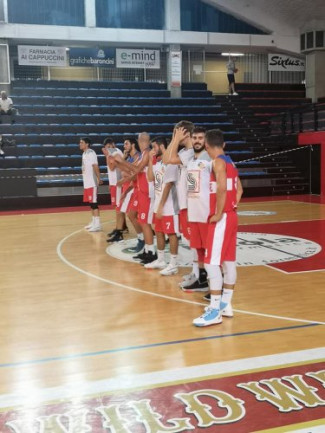 Baskérs Forlimpopoli - Proni SRL Selene Basket Sant'Agata76-70 (12-21, 33-29, 51-52)
