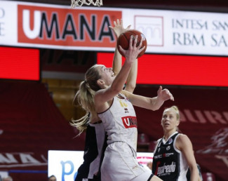 Umana Reyer Venezia vs Virtus Segafredo Bologna 90 - 69