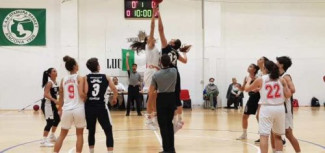 Il Basket Girls soffre ma vince al debutto contro Senigallia