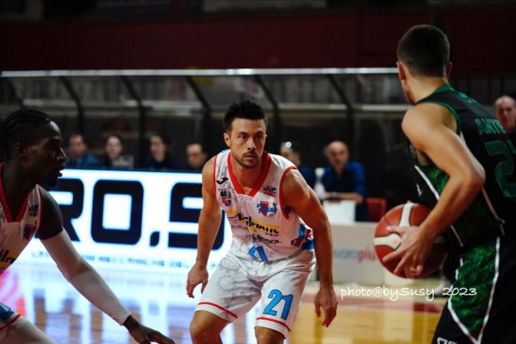 Logimatic Group Ozzano vs Virtus Padova 51-82 (13-25; 34-45; 39-69)