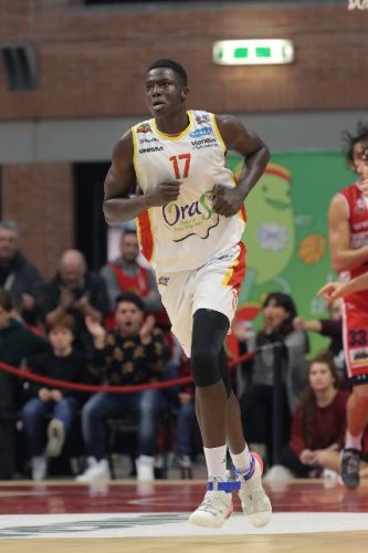 Basket Ravenna - L’OraS� Ravenna libera Fadilou Seck