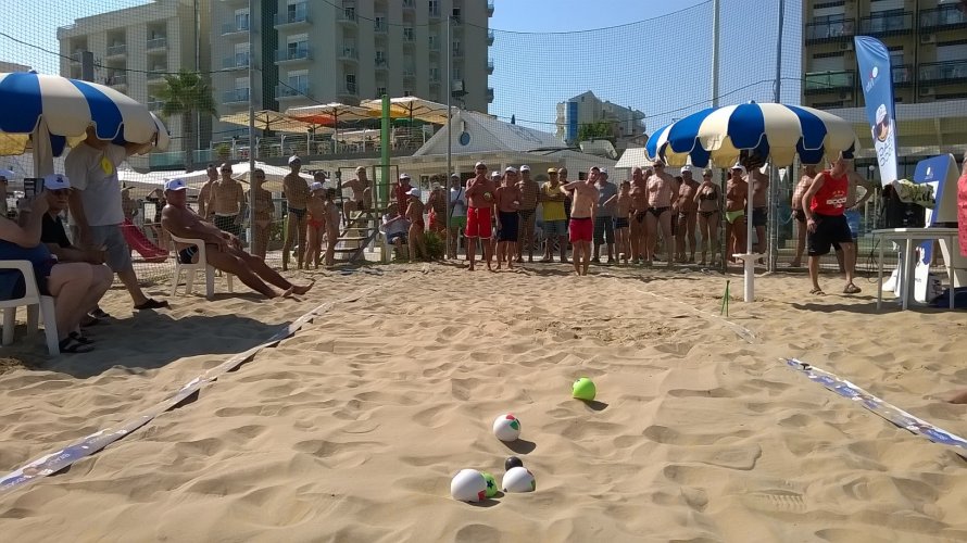 Beach Bocce: tutte le undici tappe del 1° Trofeo Cattolica Beach Bocce