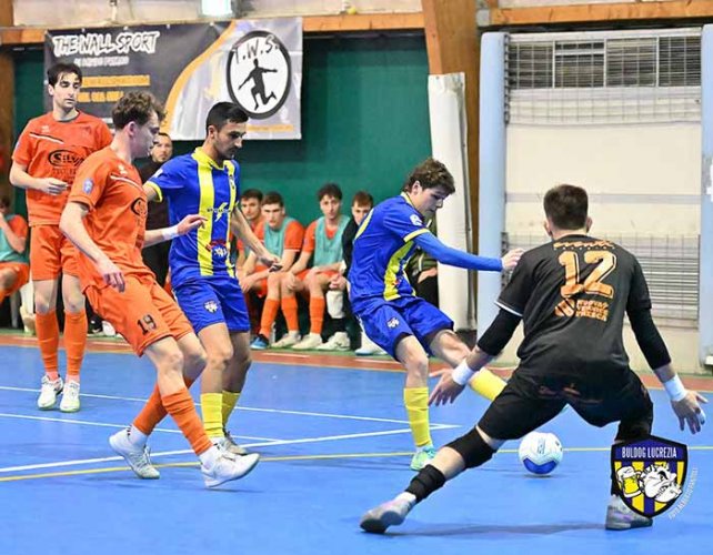 Buldog Lucrezia- Futsal Russi 2-7 (1-0 pt)