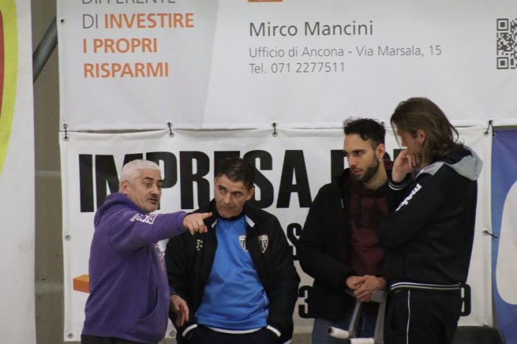 Osimo Five bilancio di fine stagione con Mister Luca Cardella