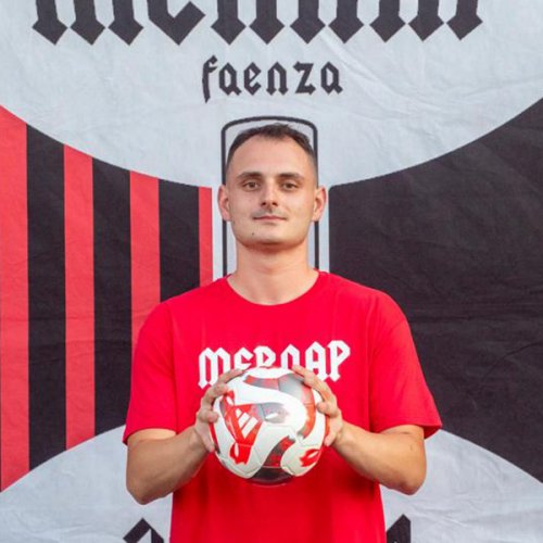 Porte chiuse in casa Mernap, a Faenza sbarca Luca Delvecchio