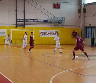 Bagnolo C5 vs F.lli Bari 7-9
