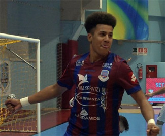 Javi Roni è di nuovo sul mercato