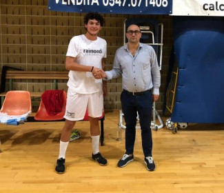 Nicolò Pieri firma per la Futsal Cesena