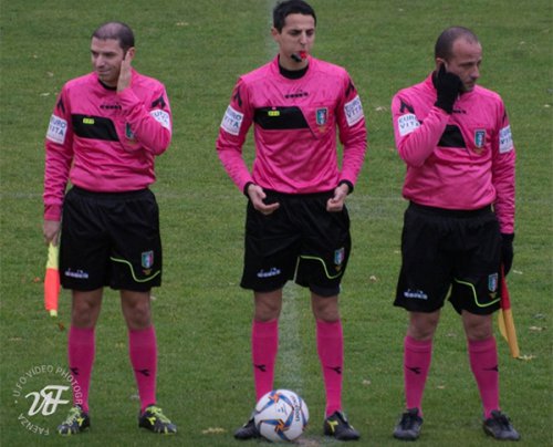 Promozione - Le terne arbitrali designate per il secondo turno dell'anno